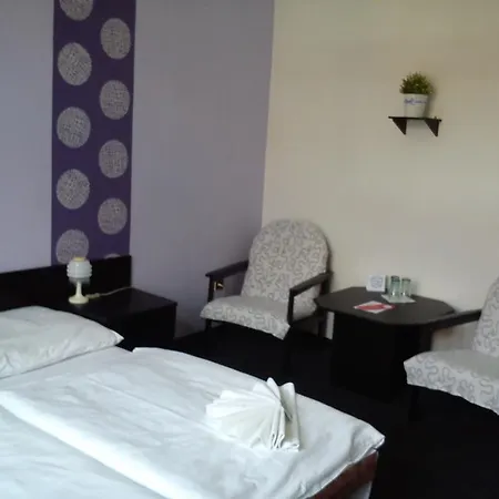 Hotel Pyramida